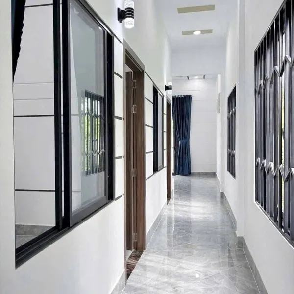 [5-100] TTC🔥🔥Nhà Mới Hoàn Thiện Trung Tâm Phường Phú Khương ( Nay là Vĩnh Long )Gần Đại Lộ Đông Tây.