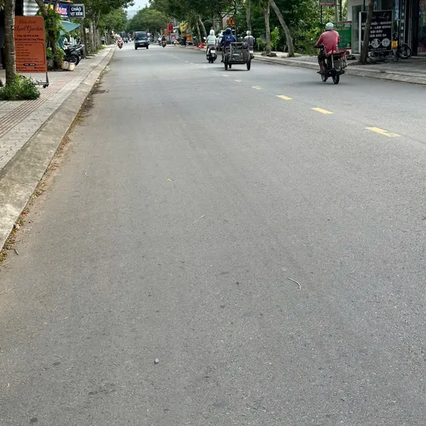 [5-106] TTC🔥🔥Nhà Mới Hoàn Thiện. 2 mặt tiền cách Nguyễn Huệ 40m
