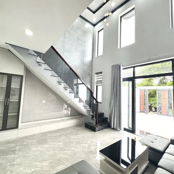 [5-109] TTC🔥🔥NHÀ MỚI 100% 1 TRỆT 1 LỬNG MẶT TIỀN HẺM SÂN BIA - PHÚ TÂN ( VĨNH LONG MỚI)  ➖GẦN TRƯỜNG HỌC NGUYỄN ĐÌNH CHIỂU - CHU VĂN AN - TRƯỜNG VĨNH PHÚC