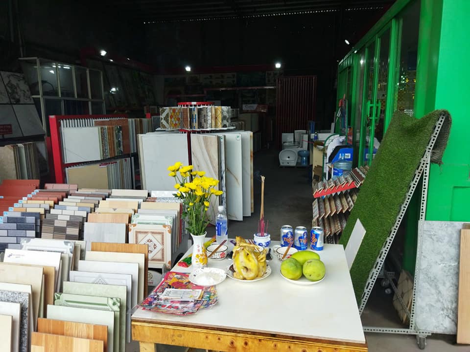 Tất cả thiết bị vệ sinh giá rẻ tại Vua Gạch Giá Rẻ luôn có giá thành thấp hơn so với thị trường Tất cả thiết bị vệ sinh giá rẻ tại Vua Gạch Giá Rẻ luôn có giá thành thấp hơn so với thị trường