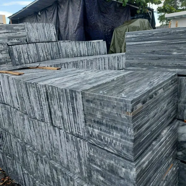 Đá Tự Nhiên 30x60 Ốp Lát Giá Rẻ sọc dưa