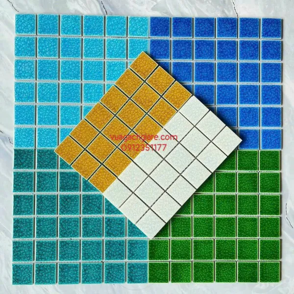Gạch Mosaic Gốm Sứ màu xanh trắng vàng men rạn đậm nhạt