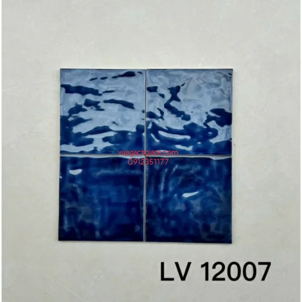 Gạch Thẻ 12x12 Ốp Lát Trang Trí màu xanh coban gợn sóng LV12007