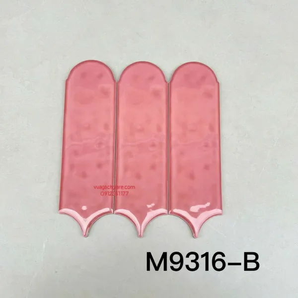 Gạch Thẻ 9x30 Ốp Lát Trang Trí màu hồng lông vũ gợn sóng M9316