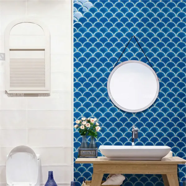 Gạch Mosaic Thuỷ Tinh Vỉ 30x30 vảy cá màu xanh coban men rạn