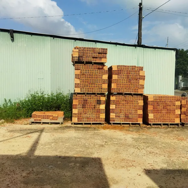 Gạch Ống 4 Lỗ Xây Dựng lỗ tròn lỗ vuông