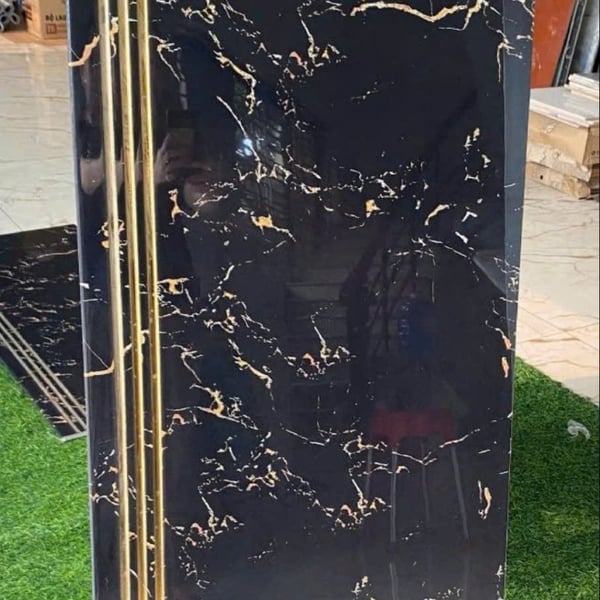 Gạch Đá 47x120 Ốp Lát Bậc Cầu Thang Giá Rẻ đen vân cam JA19