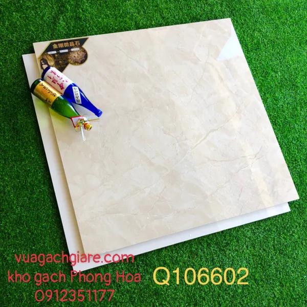 Gạch Đá Lát Nền 100x100 Trung Quốc kem vàng vân đá Q106602