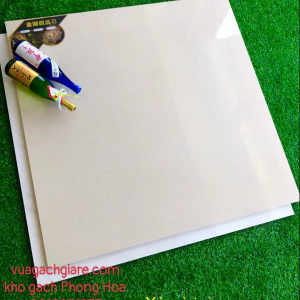 Gạch Đá Lát Nền 100x100 Trung Quốc xà cừ vàng