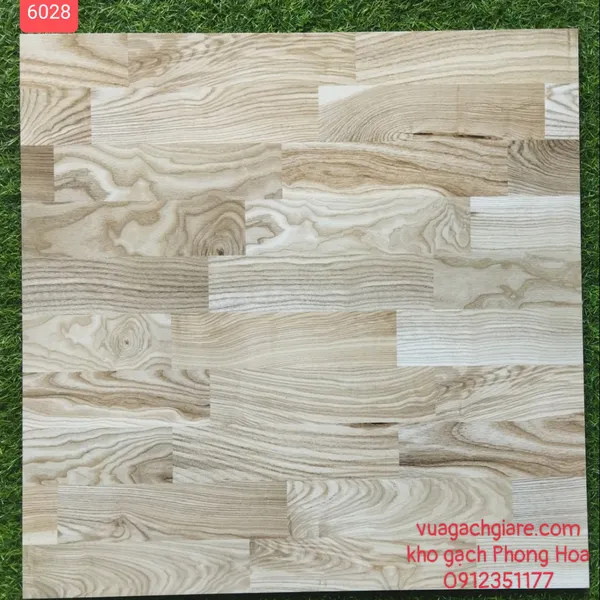 Gạch Đá Lát Nền 60x60 World Tiles vân gỗ nâu nhạt 6028
