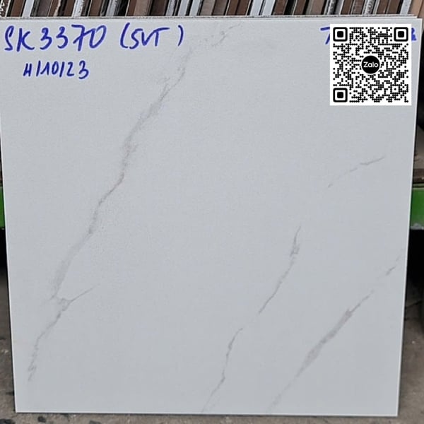 Gạch Đá Mờ 30x30 Ốp Lát Hoàng Gia trắng vân khói SK3370
