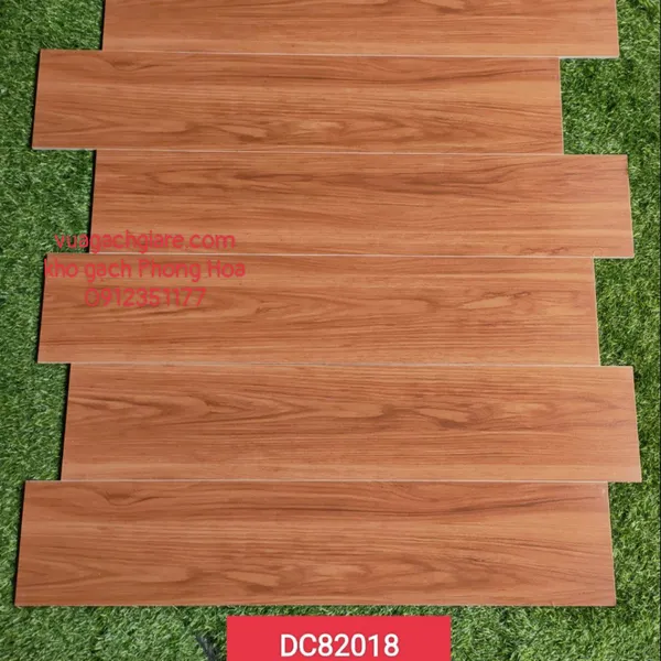 Gạch Vân Gỗ 20x100 Trung Quốc nâu đỏ DC82018