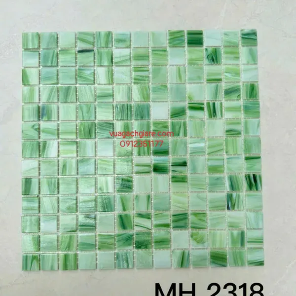 Gạch Mosaic Thuỷ Tinh Giá Rẻ vàng xanh đen
