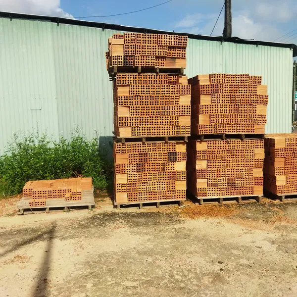 Gạch Ống 4 Lỗ Xây Dựng lỗ tròn lỗ vuông