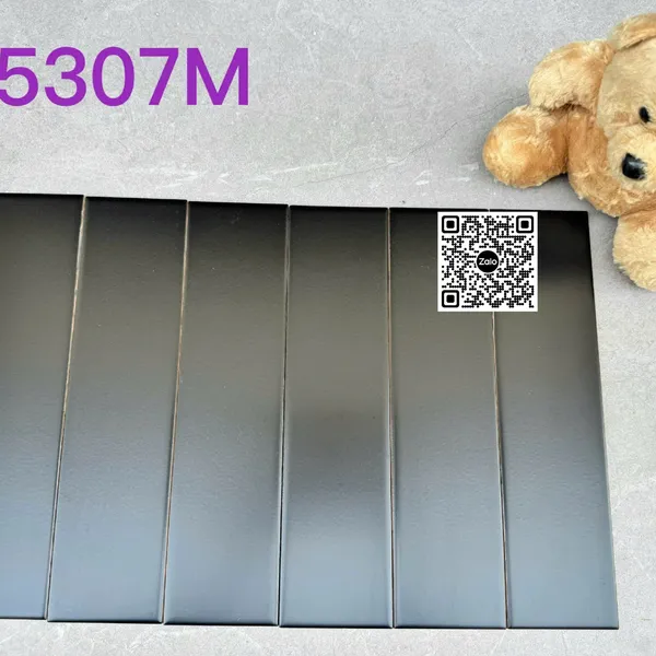 Gạch Thẻ 7.5x30 Ốp Lát Trang Trí màu đen P75307