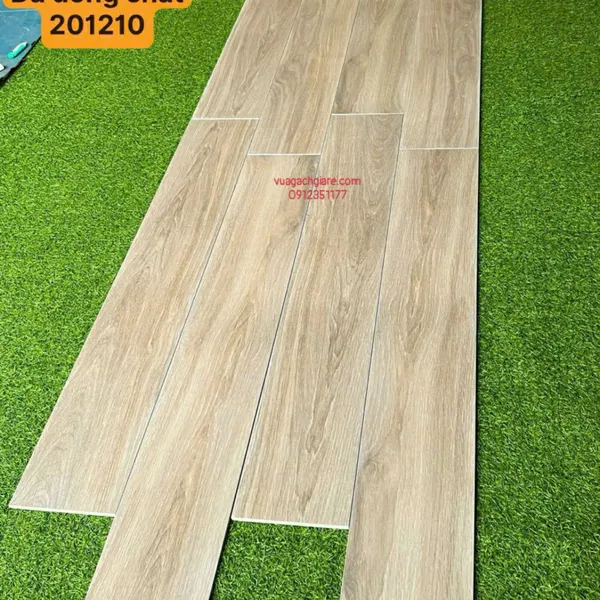 Gạch Vân Gỗ 20x120 Ốp Lát Giá Rẻ nâu nhạt 201204 - 201210