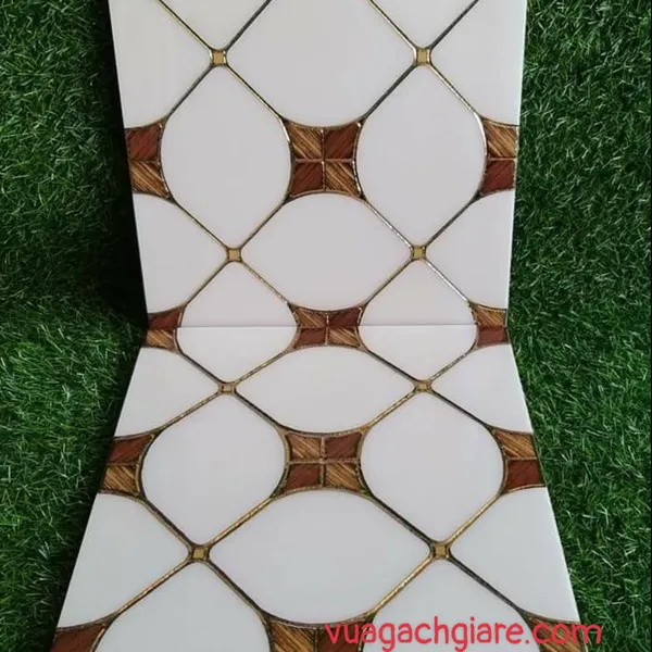 Gạch Trang Trí 30x30 Khắc Kim Nhũ Vàng 306