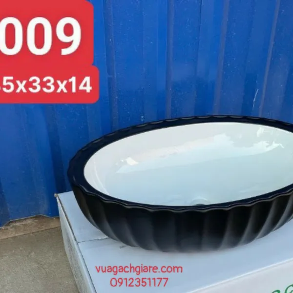 Chậu Lavabo Oval Giá Rẻ đen viền vàng