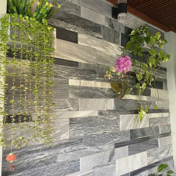 Đá Tự Nhiên 30x60 Ốp Lát Giá Rẻ sọc dưa xám đậm