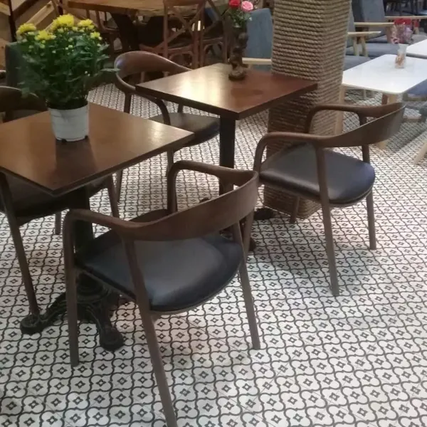 Gạch Bông 20x20 Trang Trí lồng đèn trắng viền đen
