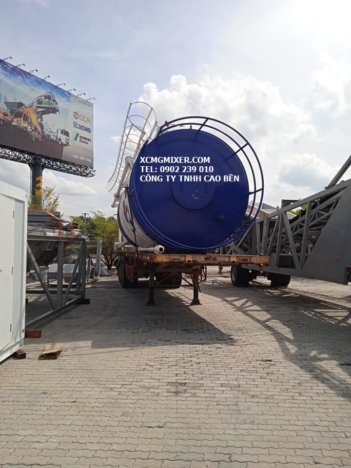 trạm trộn bê tông di động sử dụng cối trộn hai trục ngang XCMG