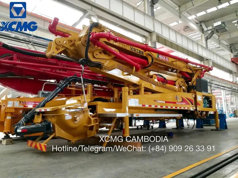 XE BƠM BÊ TÔNG CẦN XCMG