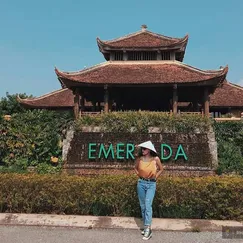 EMERALDA NINH BÌNH - BỂ BƠI 4 MÙA