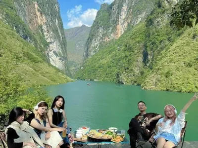 Review Quán Cafe Mã Pí Lèng view triệu đô.