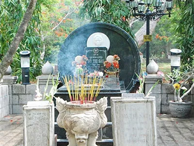 TẤT TẦN TẬT NHỮNG THÔNG TIN CẦN THIẾT VỀ ĐI LỄ CÔN ĐẢO