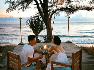 🍷 𝗧𝗼𝗽 𝗰𝗮́𝗰 𝗾𝘂𝗮́𝗻 𝗕𝗲𝗮𝗰𝗵 𝗕𝗮𝗿 - 𝗖𝗮𝗳𝗲 𝘃𝗶𝗲𝘄 𝗯𝗶𝗲̂̉𝗻 𝗻𝗴𝗮̆́𝗺 𝗵𝗼𝗮̀𝗻𝗴 𝗵𝗼̂𝗻 𝗱̄𝗲̣𝗽 𝗻𝗵𝗮̂́𝘁 𝗣𝗵𝘂́ 𝗤𝘂𝗼̂́𝗰 🌅🌅