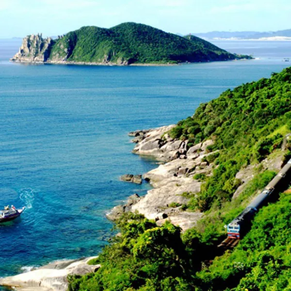 COMBO 3N2D PHÚ YÊN HOA VÀNG TRÊN CỎ XANH