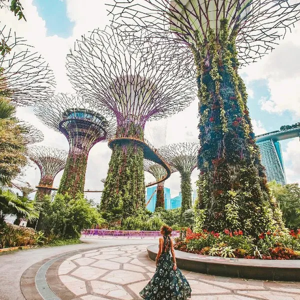 𝑯𝑨̀ 𝑵𝑶̣̂𝑰 – 𝑺𝑰𝑵𝑮𝑨𝑷𝑶𝑹𝑬 - 𝑫𝑼 𝑻𝑯𝑼𝒀𝑬̂̀𝑵 𝑮𝑬𝑵𝑻𝑰𝑵𝑮 𝑫𝑹𝑬𝑨𝑴 – 𝑲𝑼𝑨𝑳𝑨 𝑳𝑼𝑴𝑷𝑼𝑹