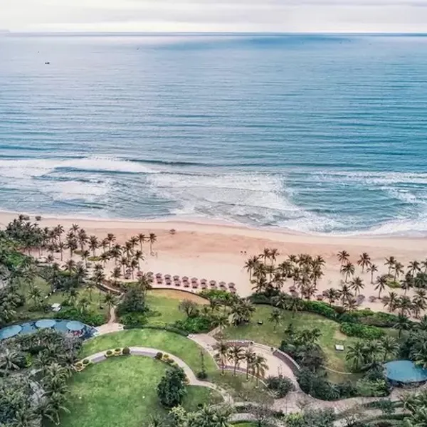 Tour Đảo Hải Nam 5 Ngày 4 Đêm: Hòa Quyện Với Vẻ Đẹp Hawaii của Đông Á