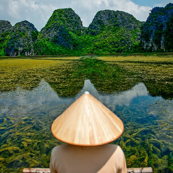 EMERALDA NINH BÌNH - BỂ BƠI 4 MÙA 