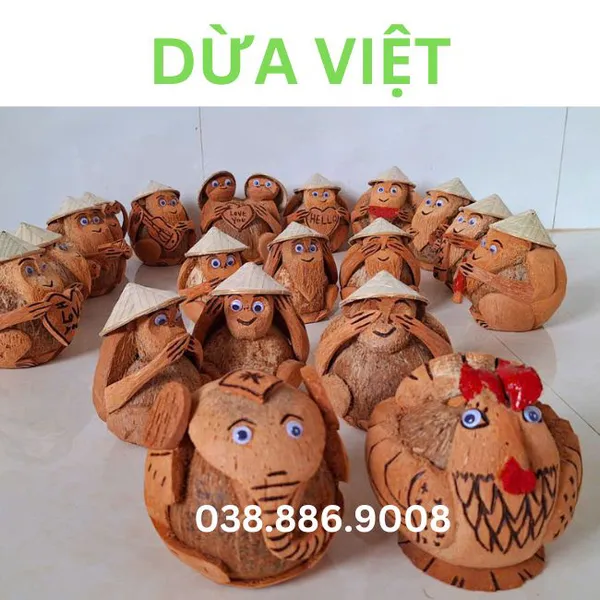 Quà  lưu niệm con voi làm từ trái dừa mỹ nghệ