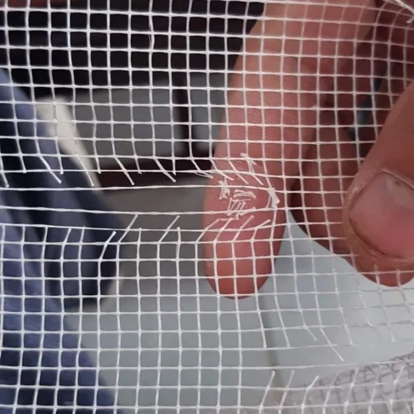 LƯỚI SỢI THỦY TINH GIA CƯỜNG CHỐNG THẤMKT 5*5* 70G/M