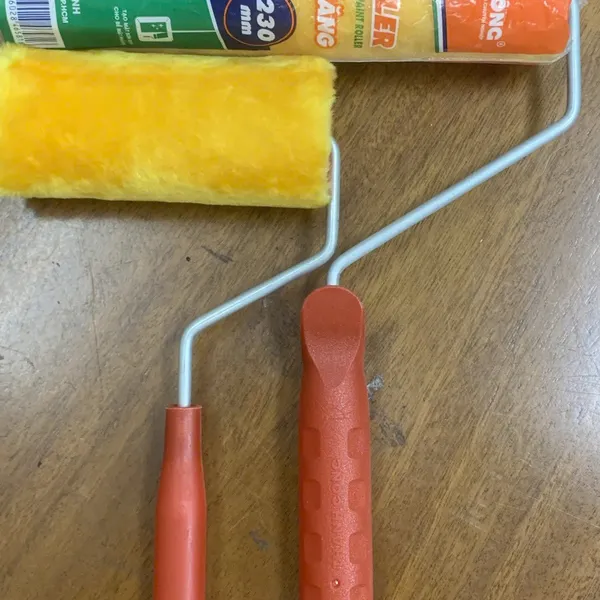 Cọ lăn sơn 111 ( 15 cm)