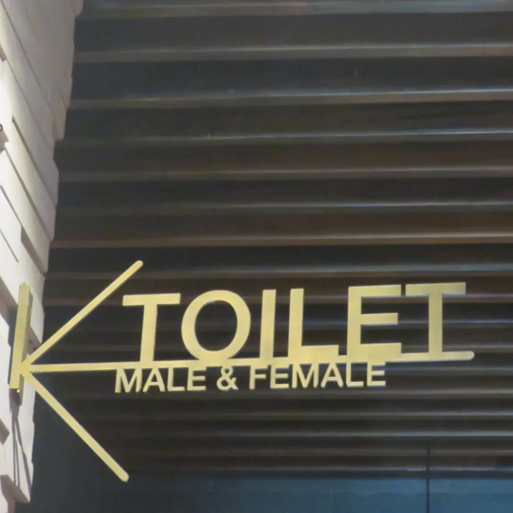Bảng Toilet
