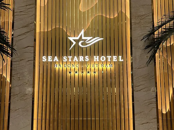 SEA STAR HA LONG