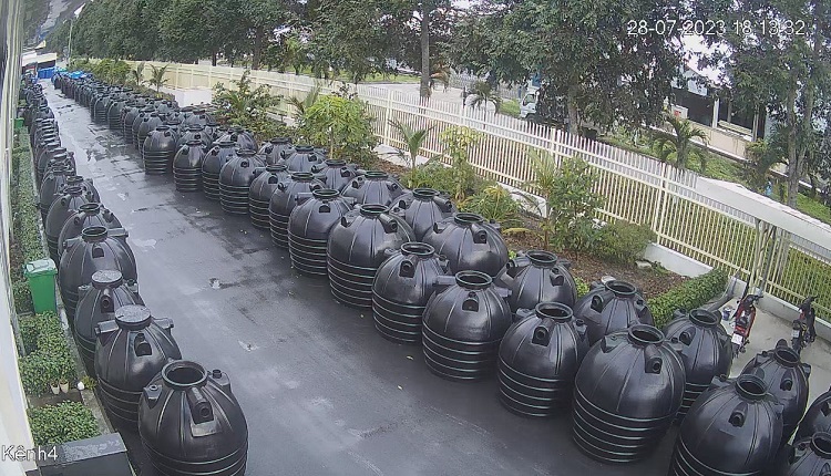 Bồn tự hoại Sơn hà Đứng tại nhà máy Hồ Chí Minh Bồn tự hoại Sơn hà Đứng tại nhà máy Hồ Chí Minh