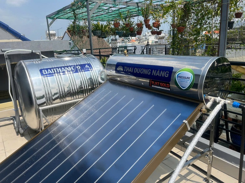 Hoàn thiện và Bàn giao Máy nước nóng tấm phẳng chịu áp Sơn hà Hoàn thiện và Bàn giao Máy nước nóng tấm phẳng chịu áp Sơn hà