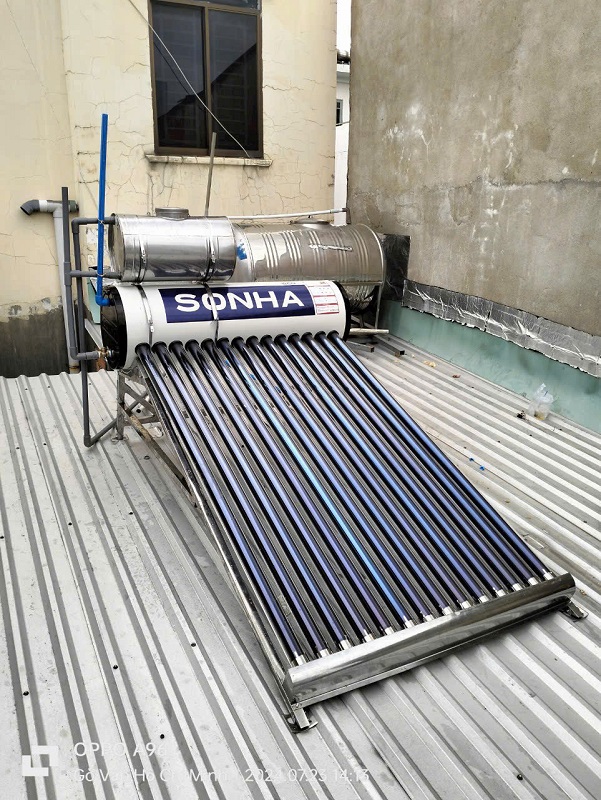 Bồn phụ 50L + Máy nước nóng mặt trời Sơn hà ECO 120L Bồn phụ 50L + Máy nước nóng mặt trời Sơn hà ECO 120L