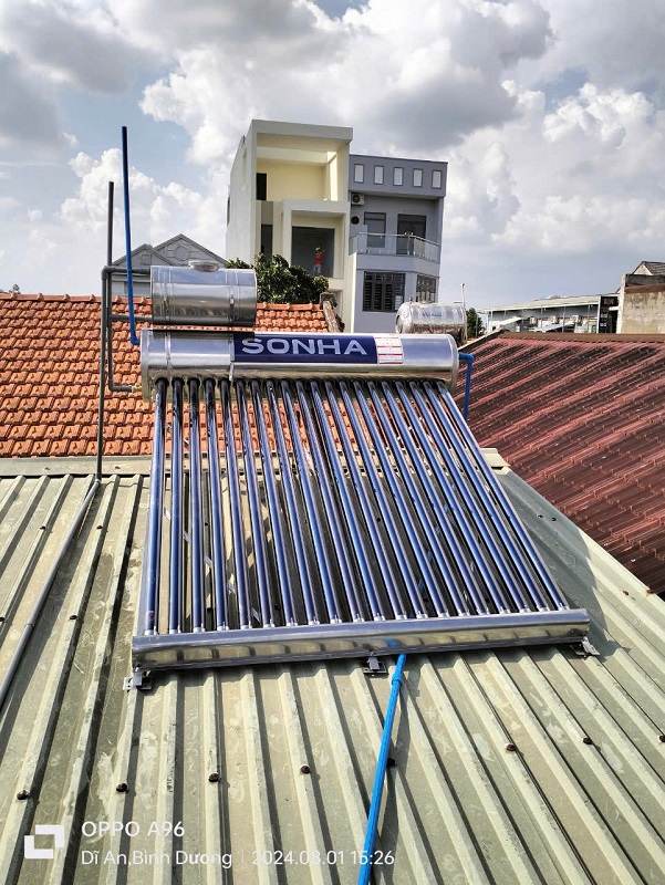 Bồn phụ 50L + Máy nước nóng mặt trời Sơn hà GOLD 200L tại Gò Vấp Bồn phụ 50L + Máy nước nóng mặt trời Sơn hà GOLD 200L tại Gò Vấp