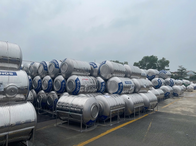 Kho Bồn nước inox 1,000L Sơn Hà Sài Gòn Kho Bồn nước inox 1,000L Sơn Hà Sài Gòn
