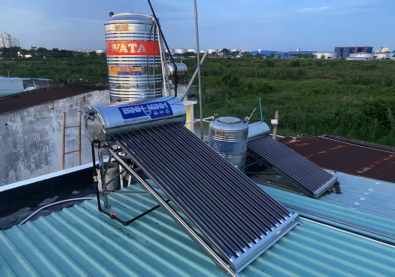 Bàn giao Máy nước nóng năng lượng mặt trời Bình Minh tại TP Hồ Chí Minh Bàn giao Máy nước nóng năng lượng mặt trời Bình Minh tại TP Hồ Chí Minh