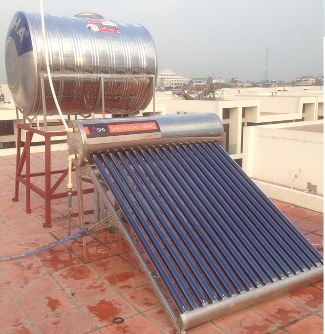 Máy nước nóng mặt trời Sơn Hà Titan Ống dầu lắp đặt tại TP Hồ Chí Minh Máy nước nóng mặt trời Sơn Hà Titan Ống dầu lắp đặt tại TP Hồ Chí Minh