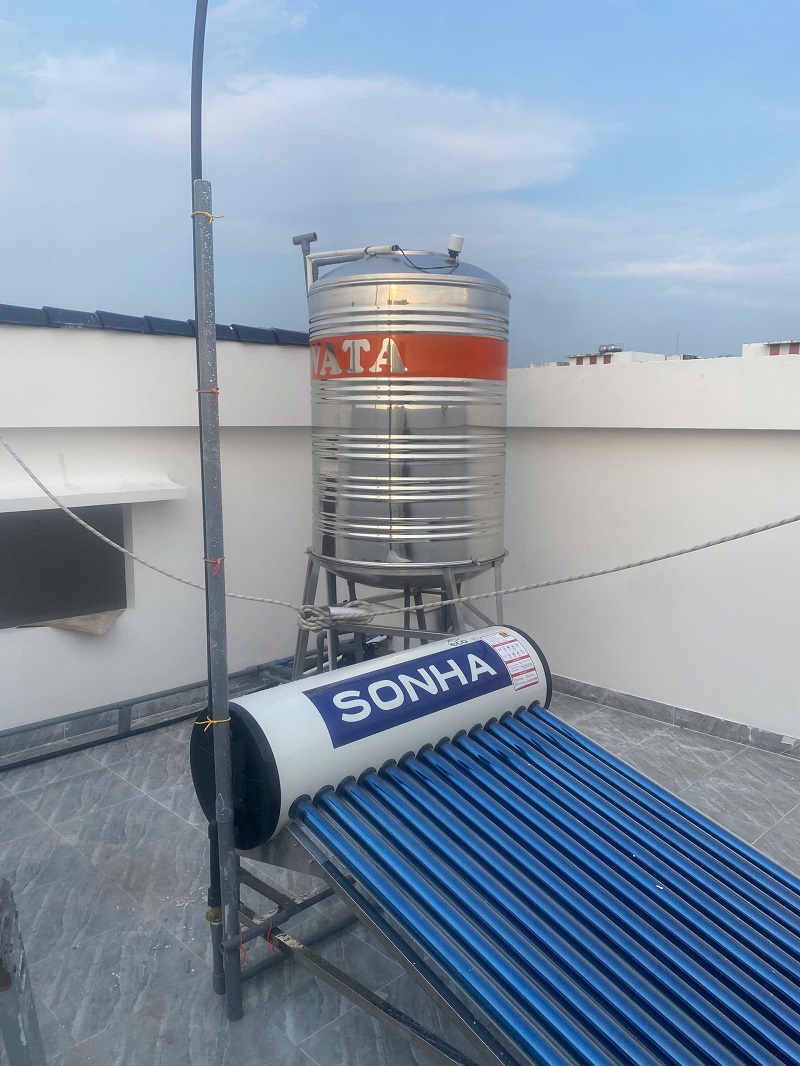 Trọn bộ năng lượng mặt trời Sơn hà ECO 140L - 14 ống F58 Trọn bộ năng lượng mặt trời Sơn hà ECO 140L - 14 ống F58