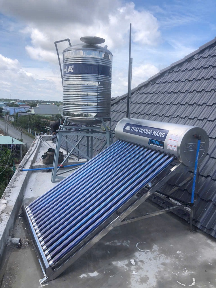 Lắp Máy nước nóng Sơn Hà Titan trên mặt sàn Lắp Máy nước nóng Sơn Hà Titan trên mặt sàn