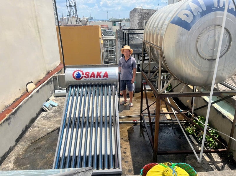 Bàn giao Thay bình bảo ôn 12 ống tại HCM Bàn giao Thay bình bảo ôn 12 ống tại HCM