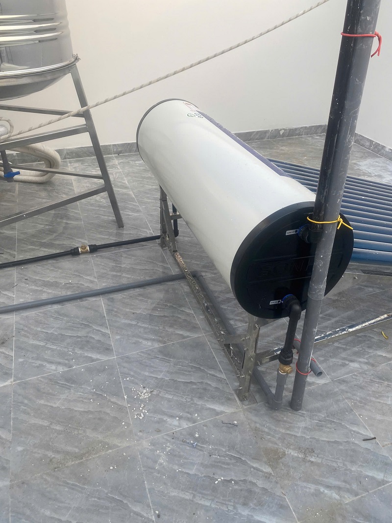 Thi công đường ống lắp máy NLMT Sơn Hà ECO Thi công đường ống lắp máy NLMT Sơn Hà ECO